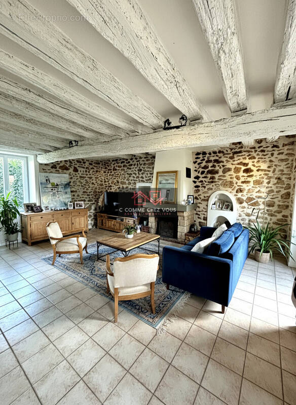 Maison à LIVERDY-EN-BRIE