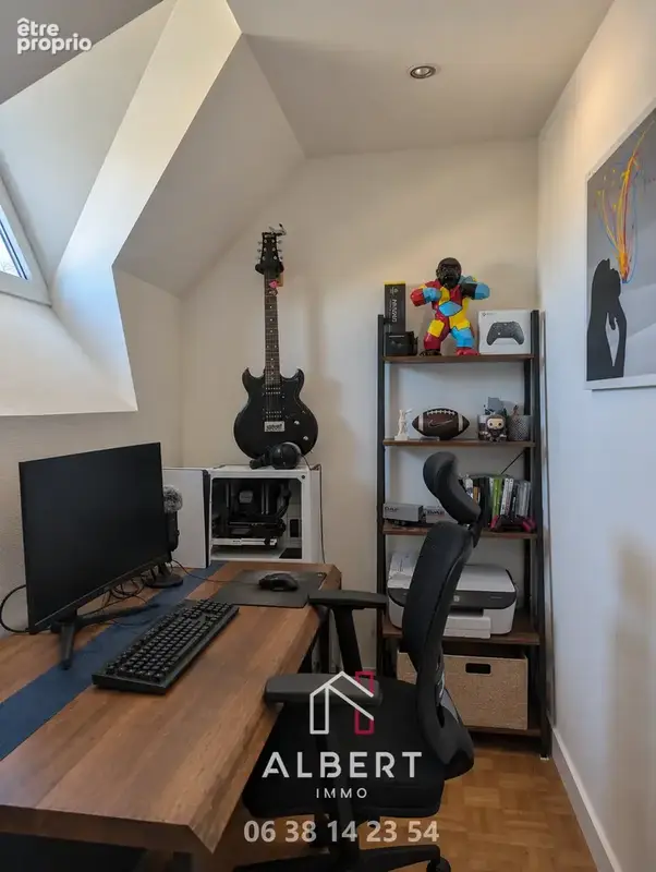 Corzé - Maison pleine de charme de 145 m2   4 chambres   Sous-sol complet et très belle parcelle - photo 10