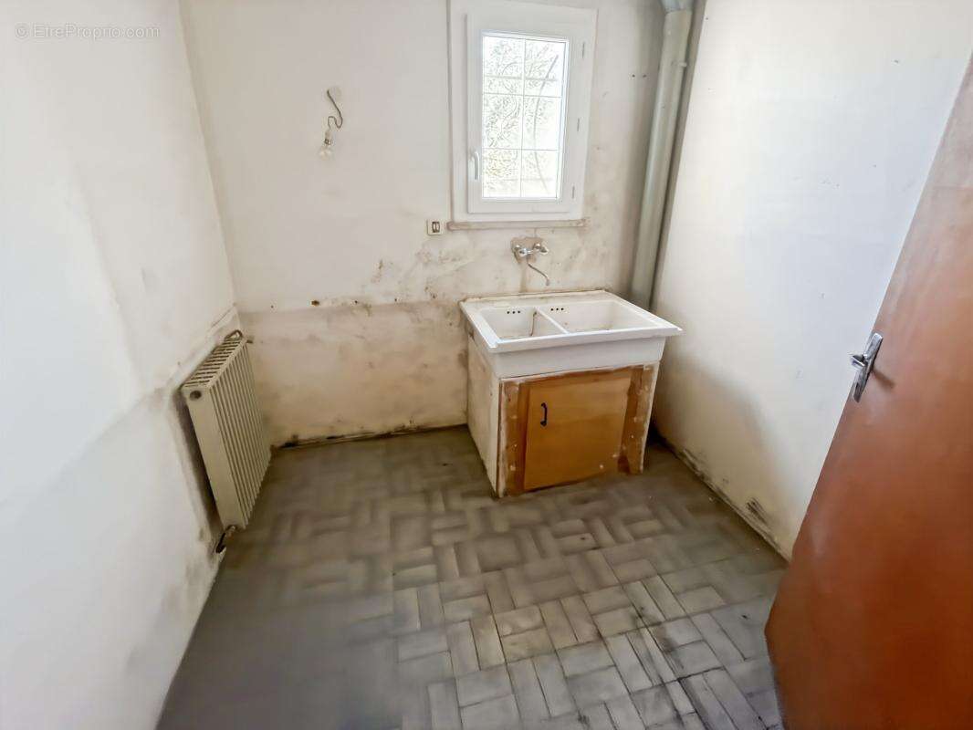 Maison à MENESTREAU-EN-VILLETTE