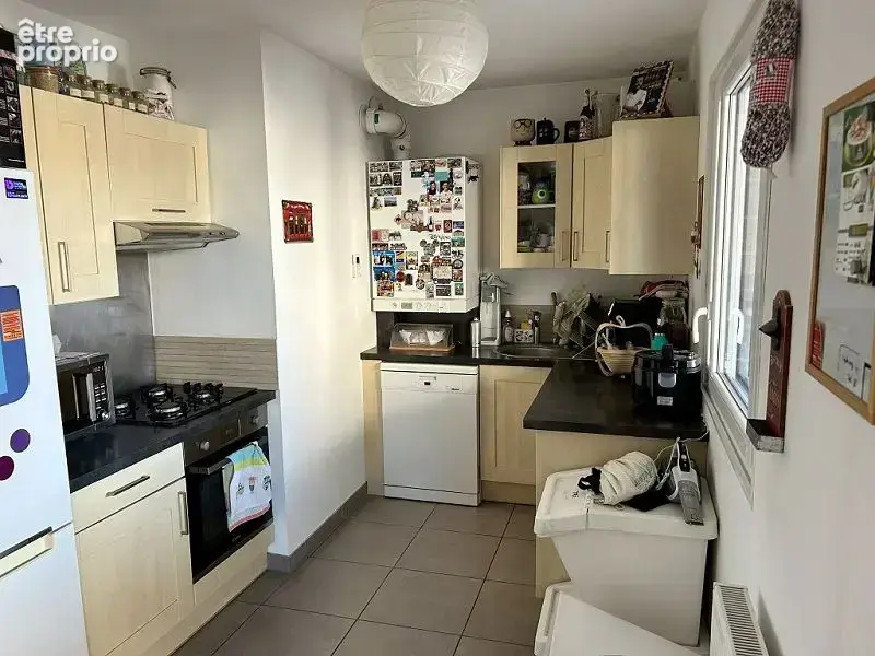 Appartement 63 m² à Chazelles-Sur-Lyon  - photo 4