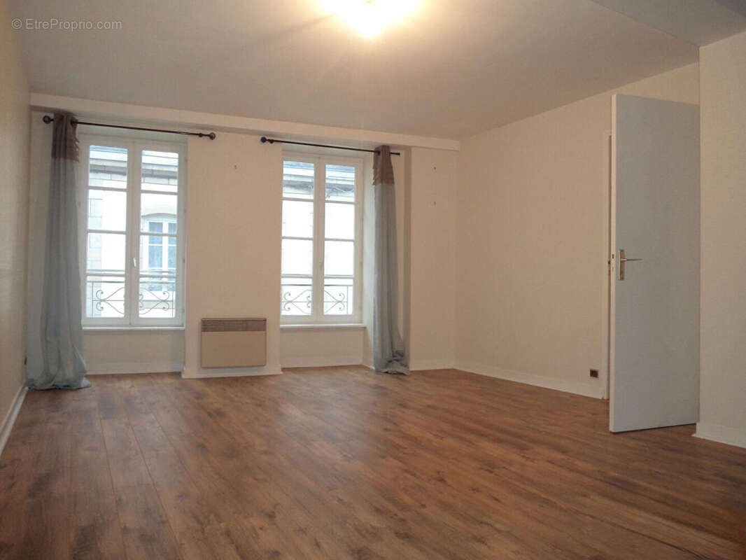 Appartement à QUIMPER