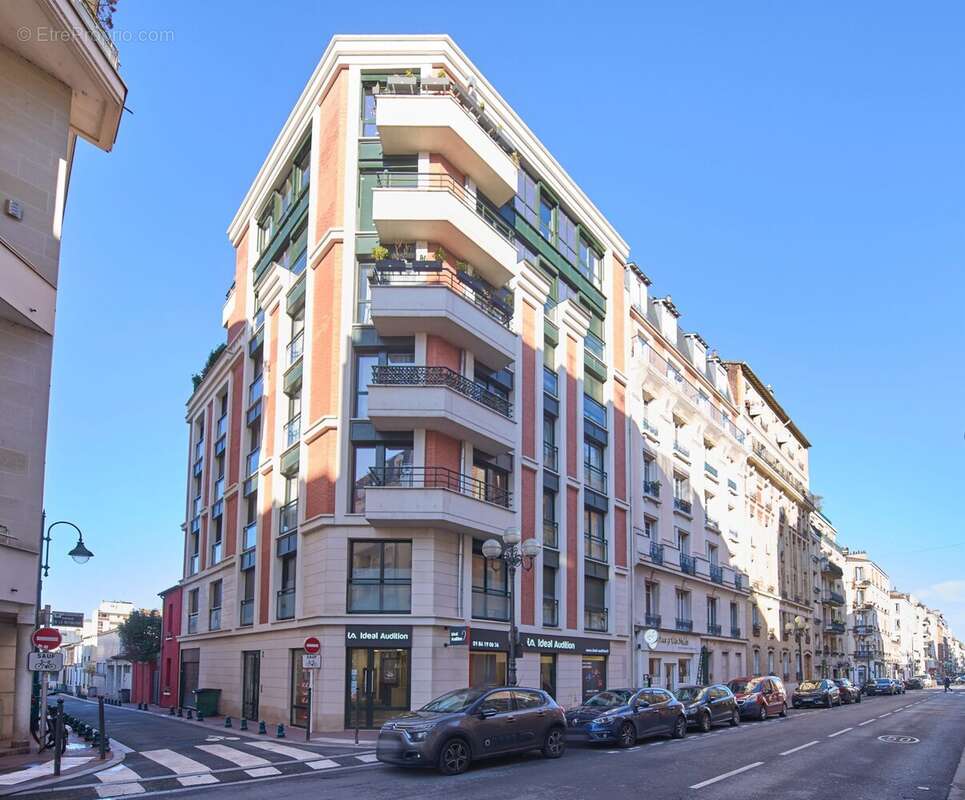 Appartement à MONTROUGE