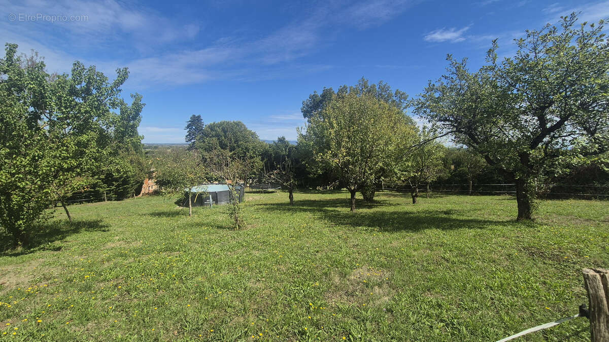 Maison à LABASTIDE-D&#039;ANJOU