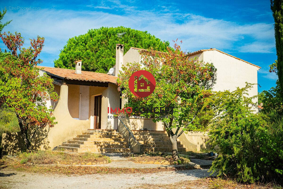 Maison à BAGNOLS-SUR-CEZE