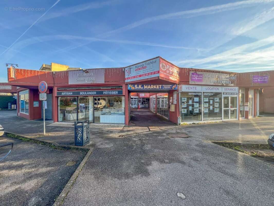 A vendre locaux commerciaux 321m2 - photo 3