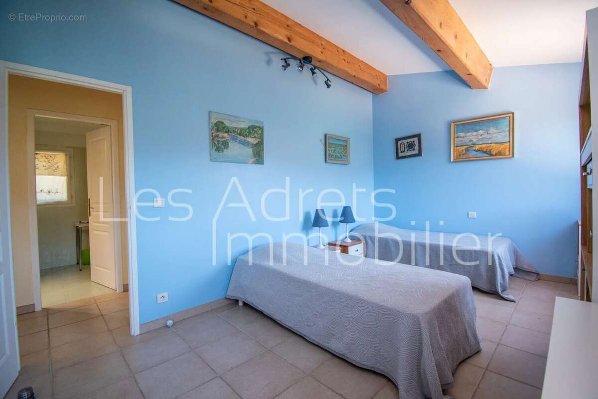 Maison à LES ADRETS-DE-L'ESTEREL