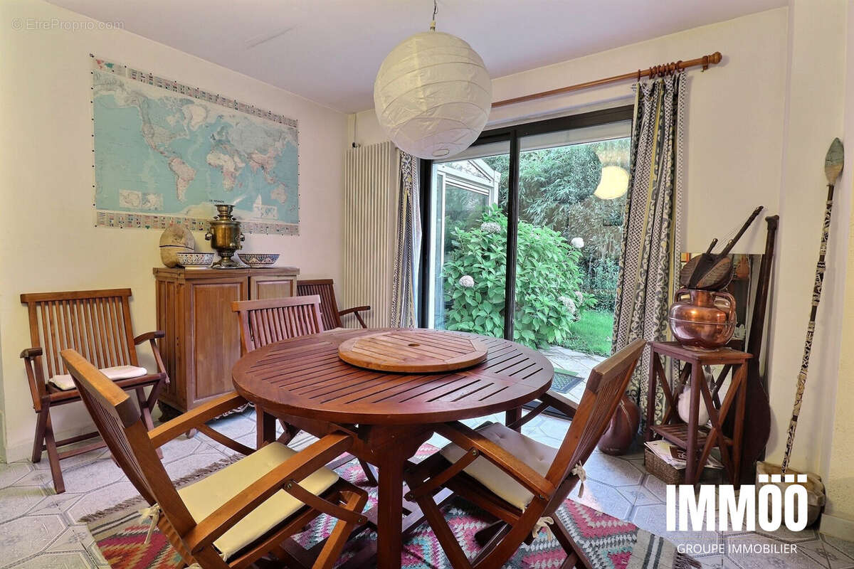 Maison à HOUPPEVILLE