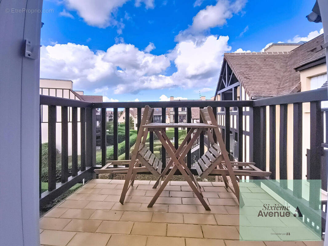 Appartement à OUISTREHAM
