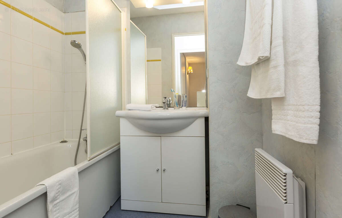 Placement immobilier - studio cabine - résidence mille soleils - photo 6