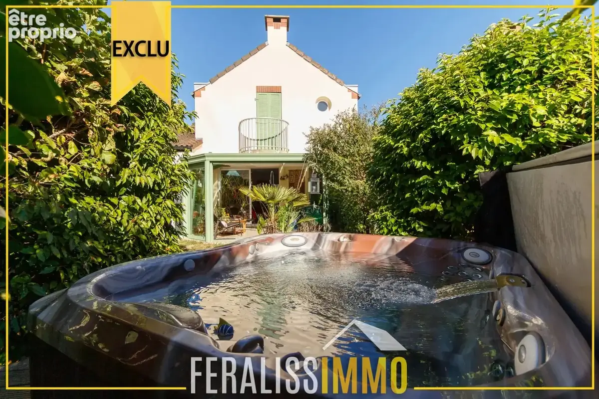 Photo Maison à Vaureal au prix de 399 800€