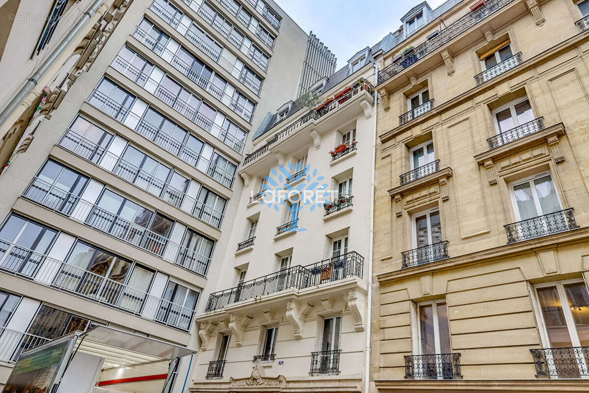 Appartement à PARIS-11E