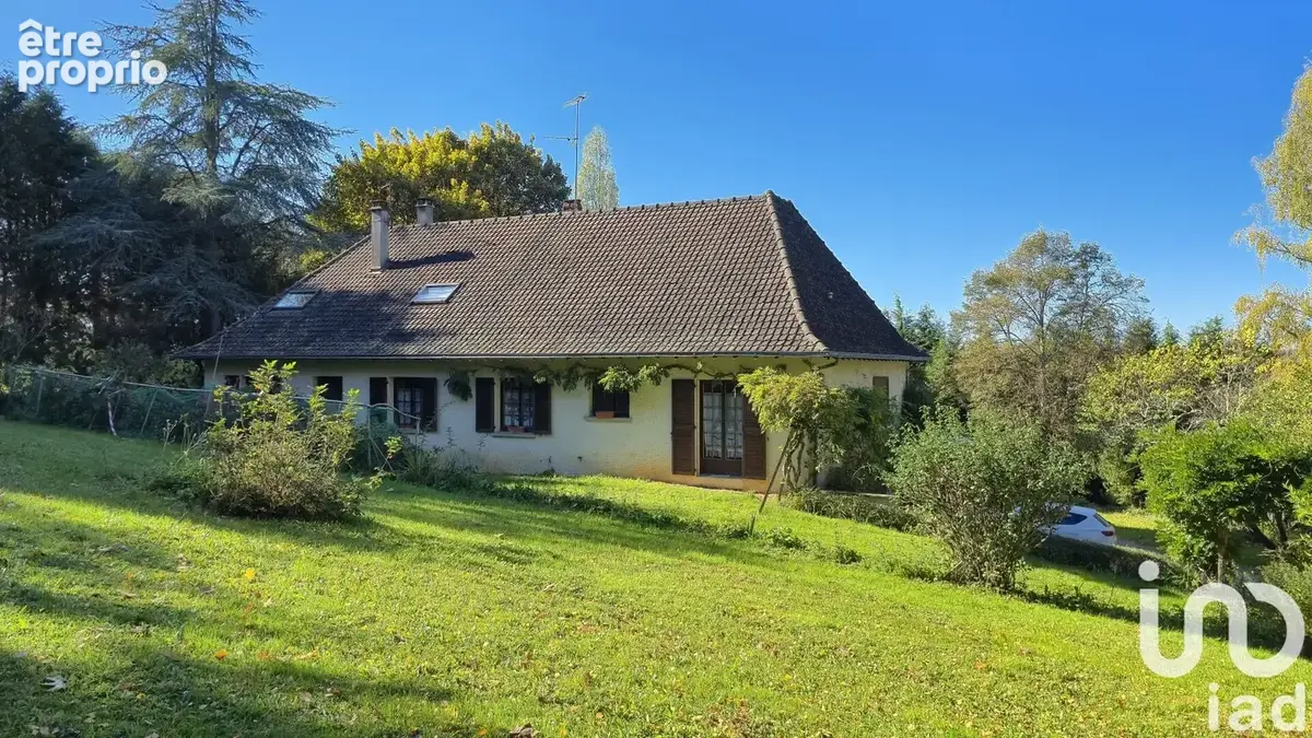 Photo 1 - Maison à SAINT-LEONARD-DE-NOBLAT
