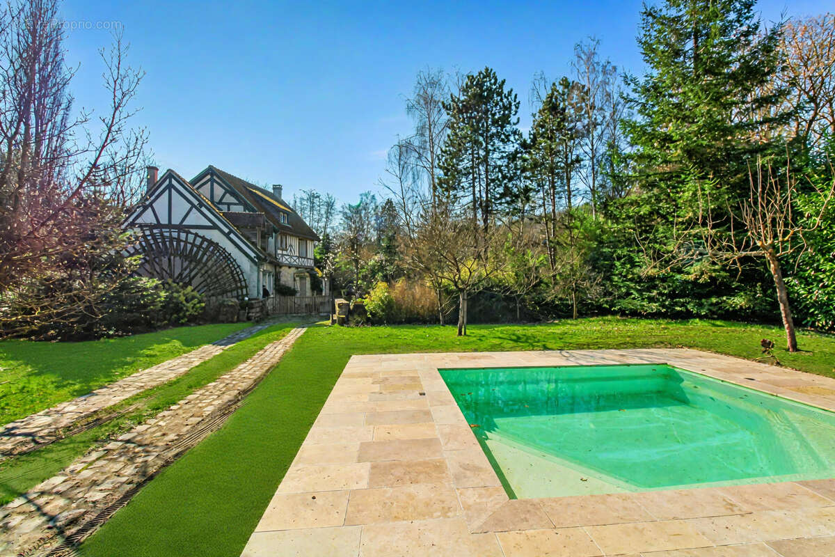 Maison à PACY-SUR-EURE