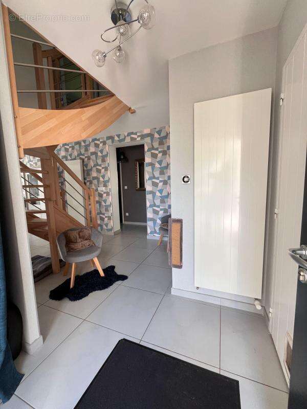 Maison à SAINT-DENIS-EN-VAL