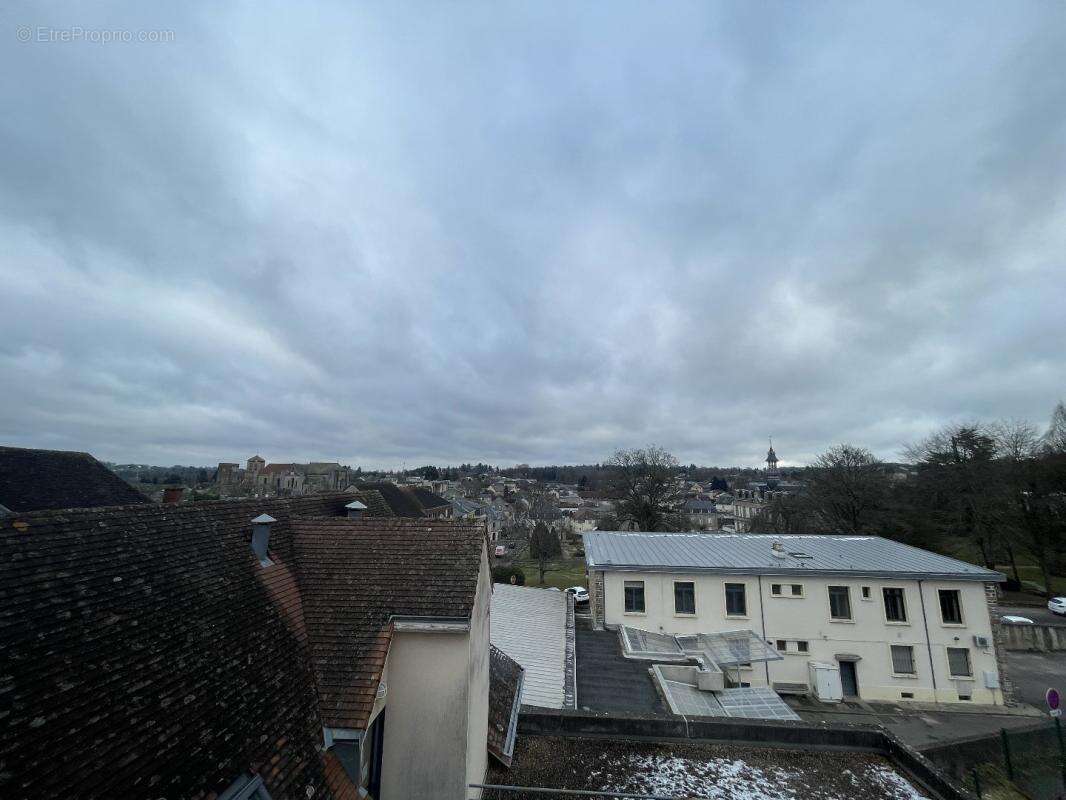 Appartement à SAINT-YRIEIX-LA-PERCHE