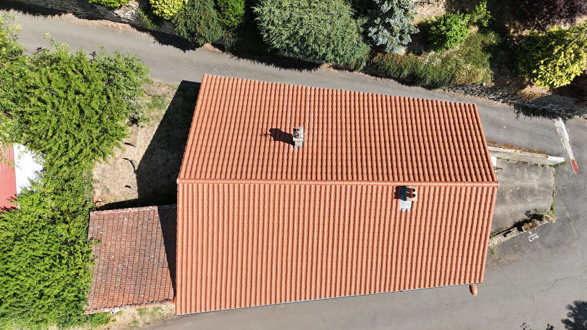 Maison avec jardin, garage et dépendances - 110 m² - Vaures (à 5 min de Loudes) - photo 14