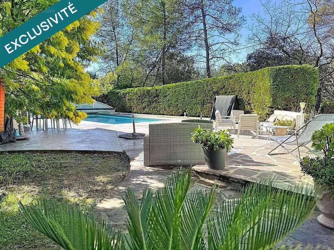 Photo 2 - Maison à BAGNOLS-EN-FORET