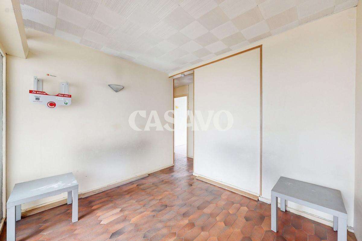 Appartement à L'HAY-LES-ROSES