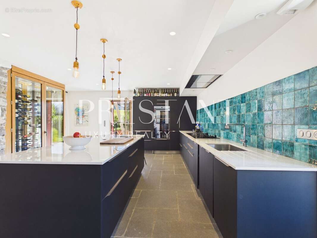 Maison à LARRESSORE