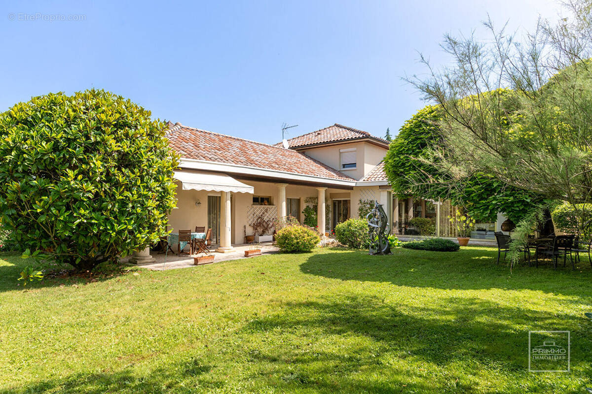 Maison à SAINT-DIDIER-AU-MONT-D'OR