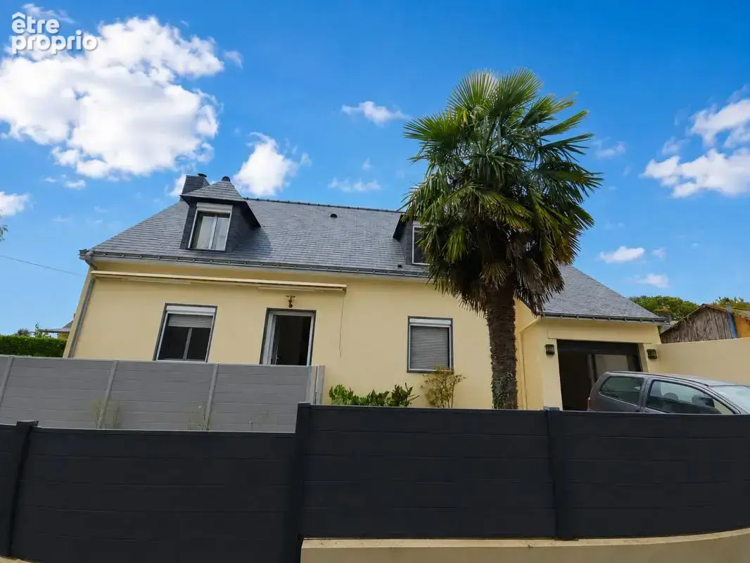 Maison à NOYAL-PONTIVY