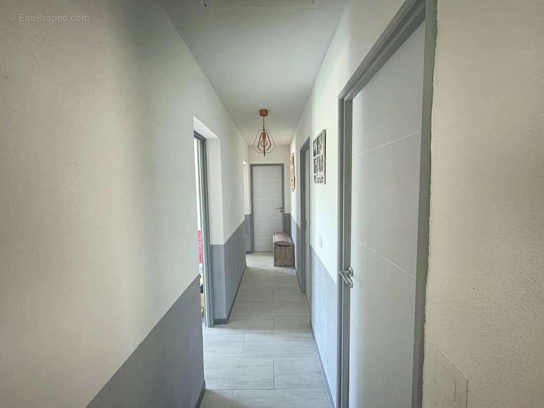 Maison à FIGANIERES