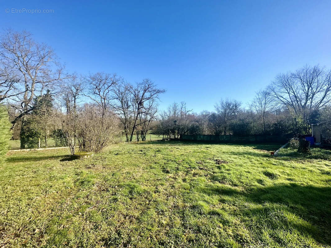 Terrain à FONTENILLES
