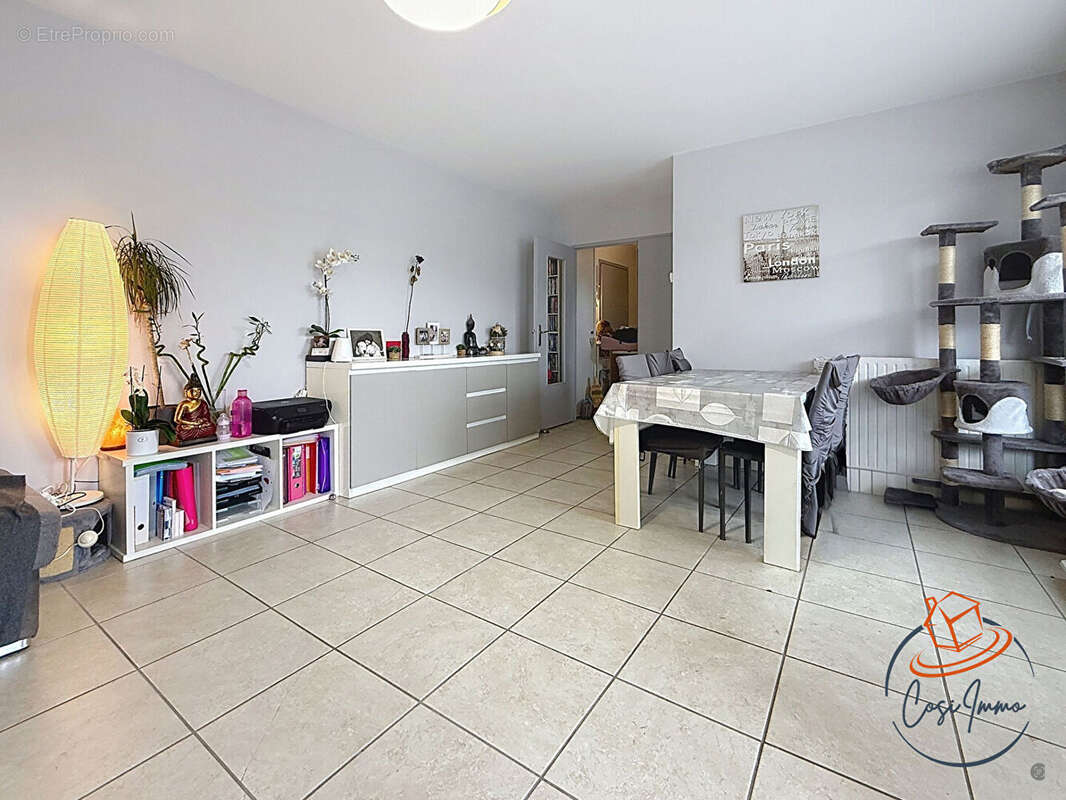 Appartement à PREVESSIN-MOENS