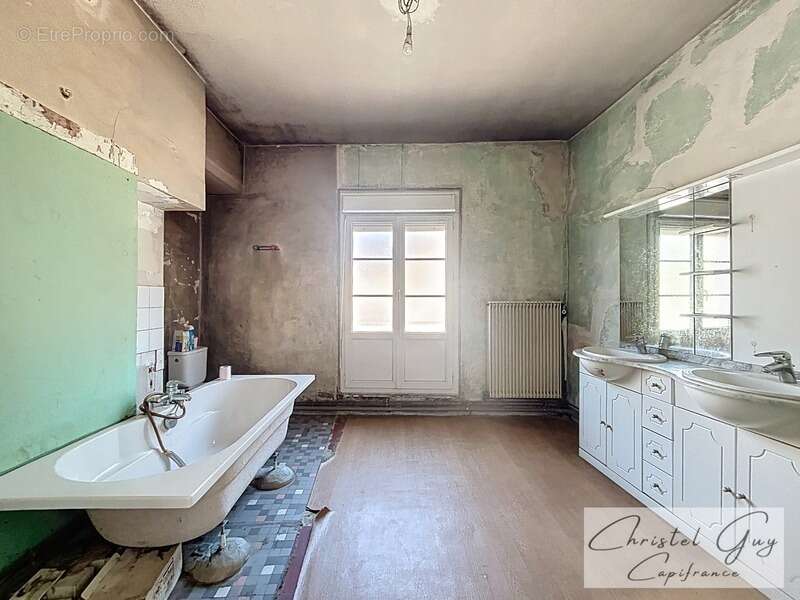 Maison à CHATEAU-DU-LOIR