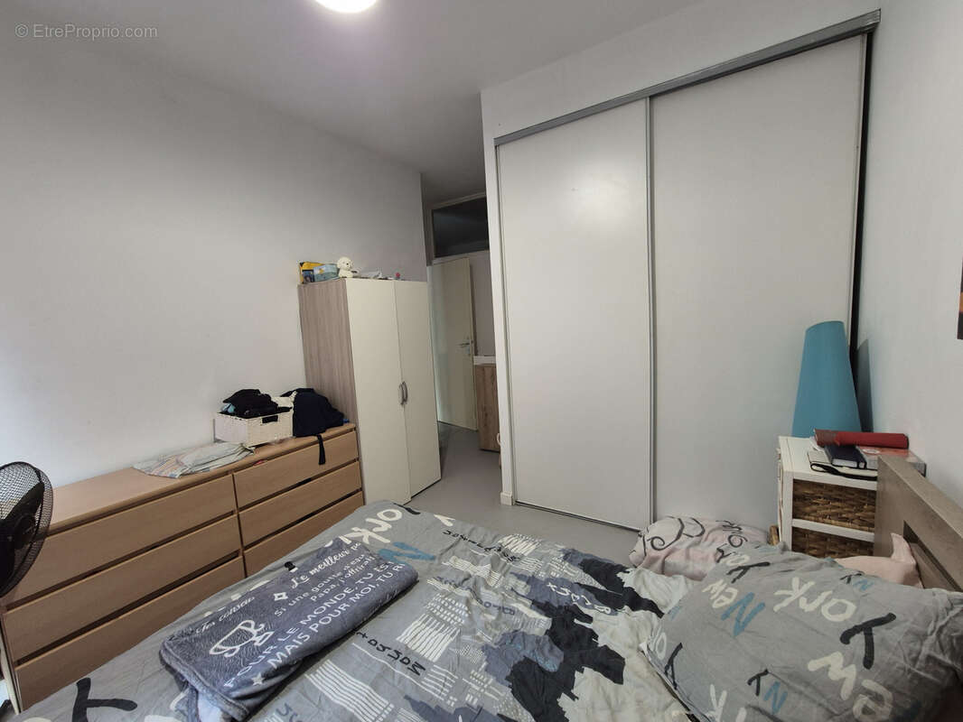 Appartement à PONTACQ