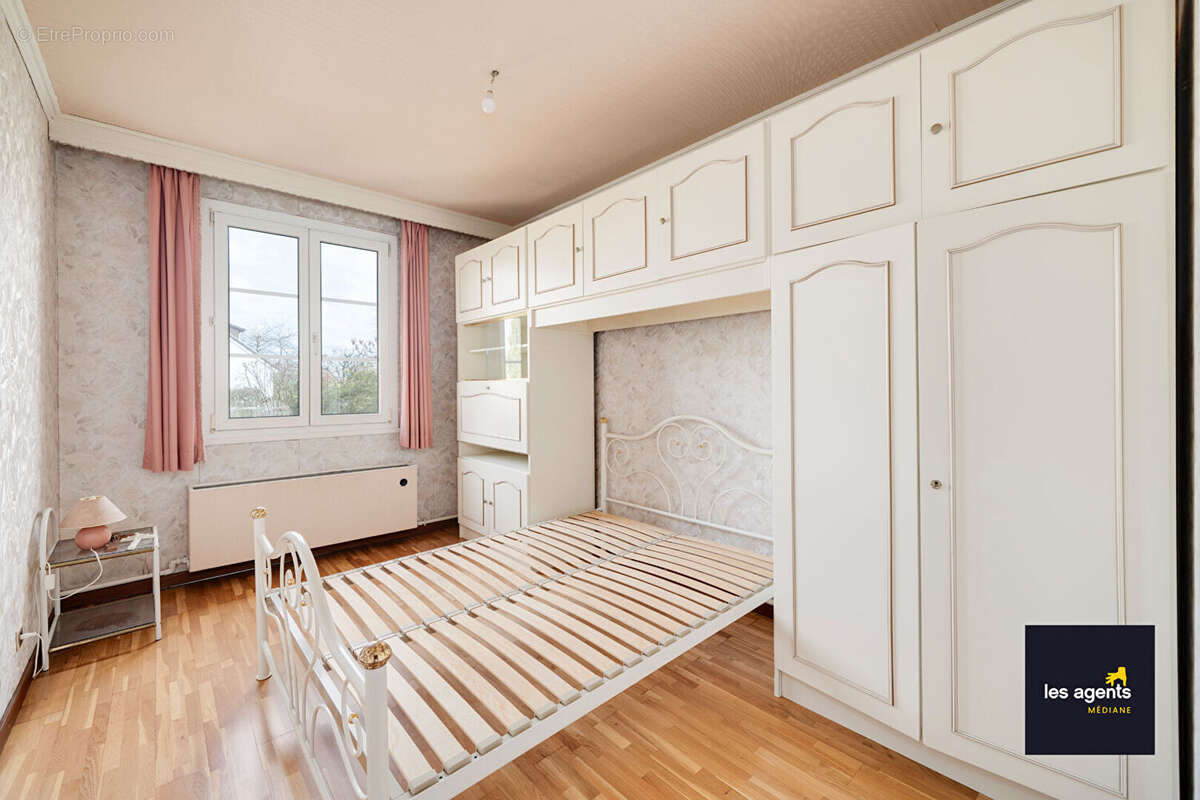 Maison à HEILLECOURT