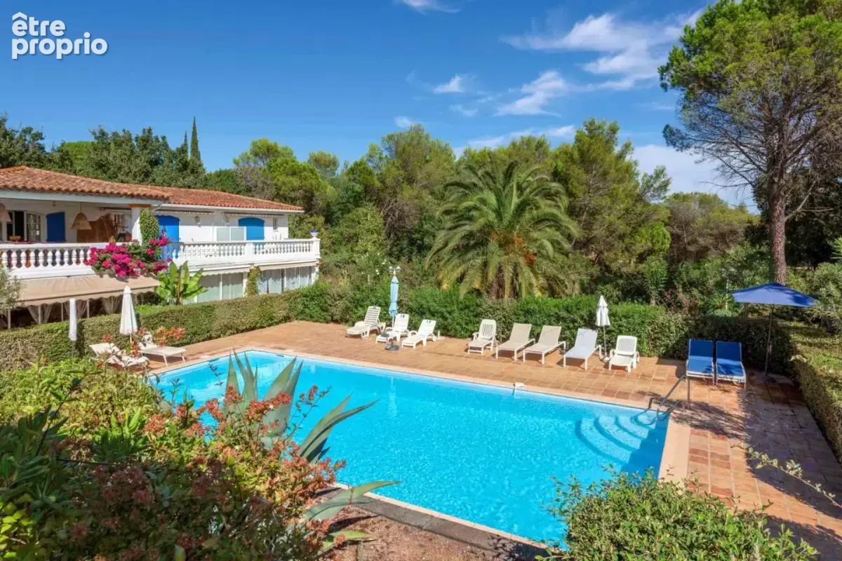 Photo Appartement à Saint-Raphael au prix de 275 000€