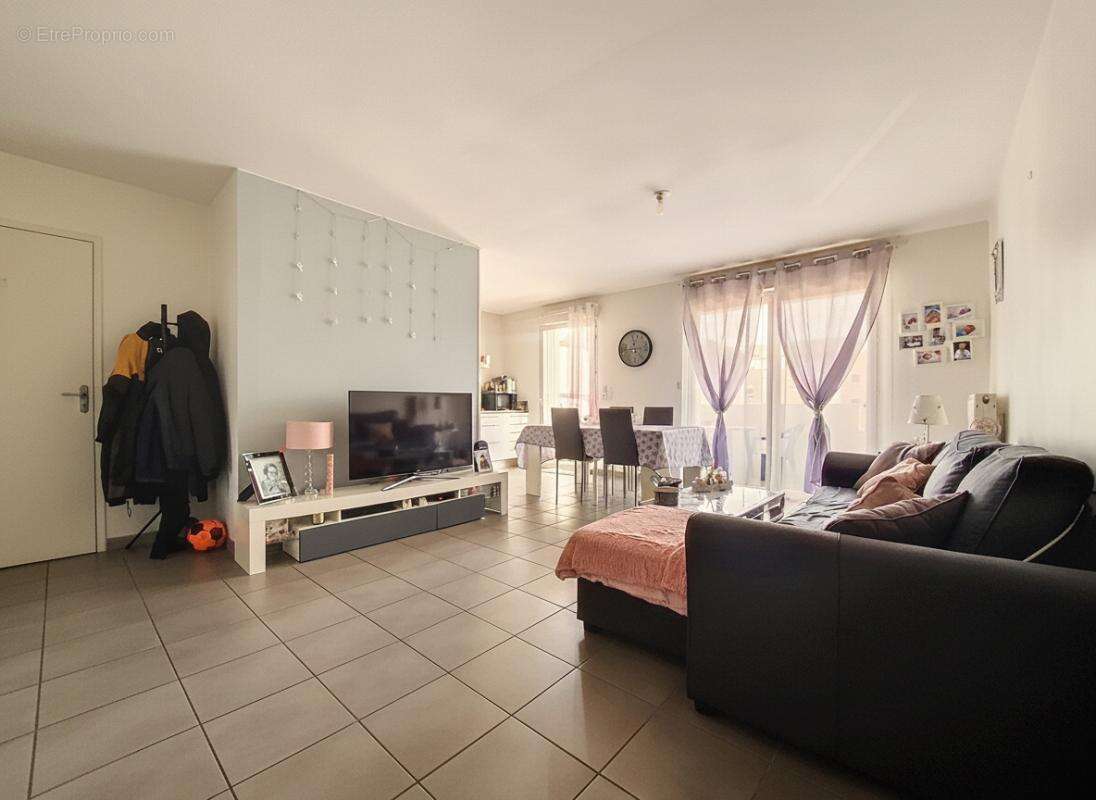 Appartement à CHASSE-SUR-RHONE