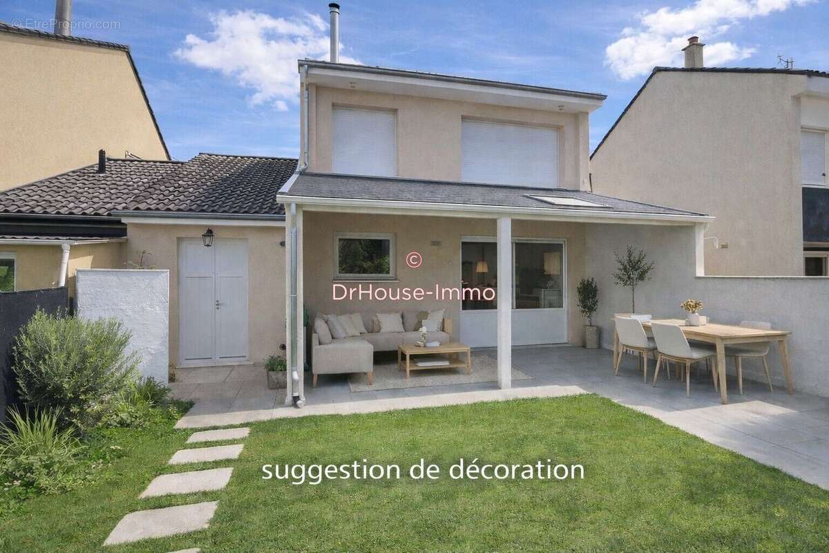 Maison à CHATELLERAULT