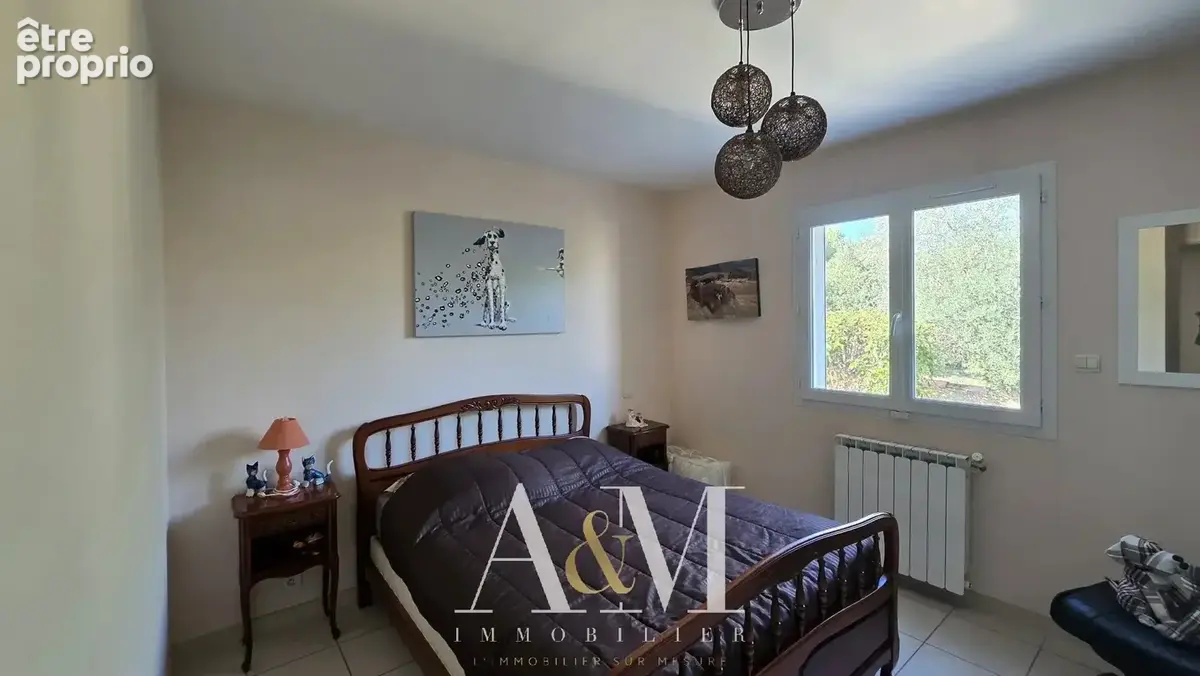 À VENDRE – Belle maison familiale avec piscine à Uchaud - photo 10