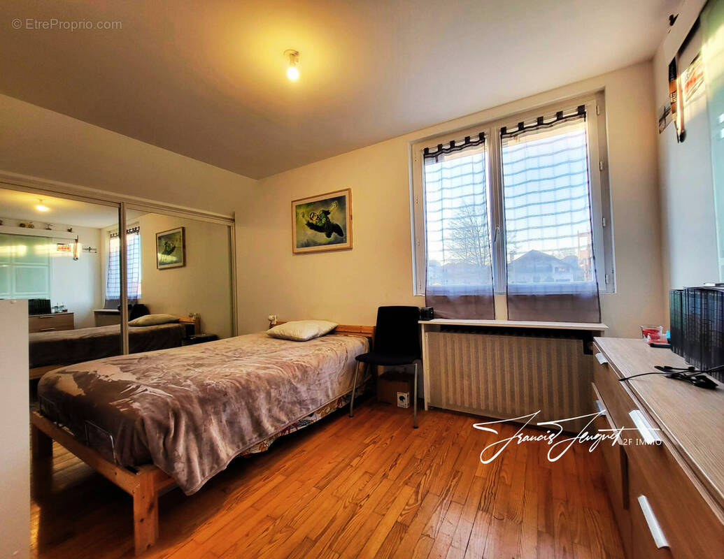 Appartement à QUINTAL