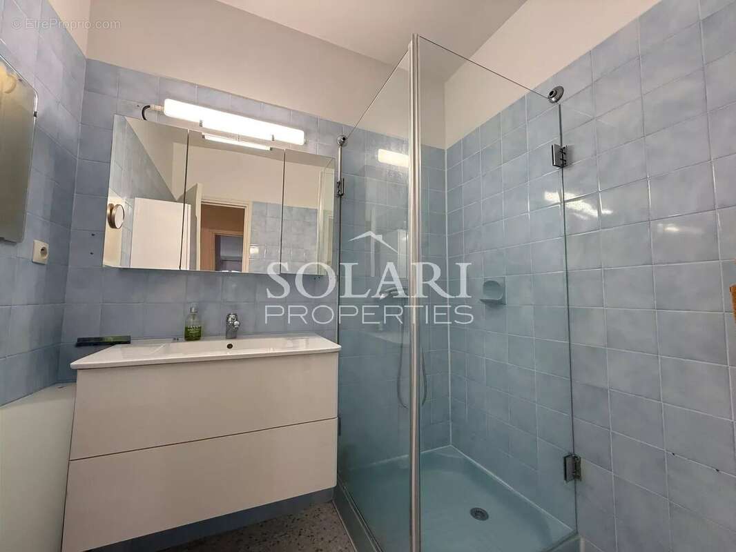 Maison à MANDELIEU-LA-NAPOULE