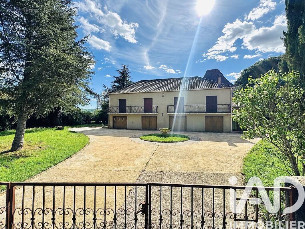 Photo 1 - Maison à PUY-L'EVEQUE