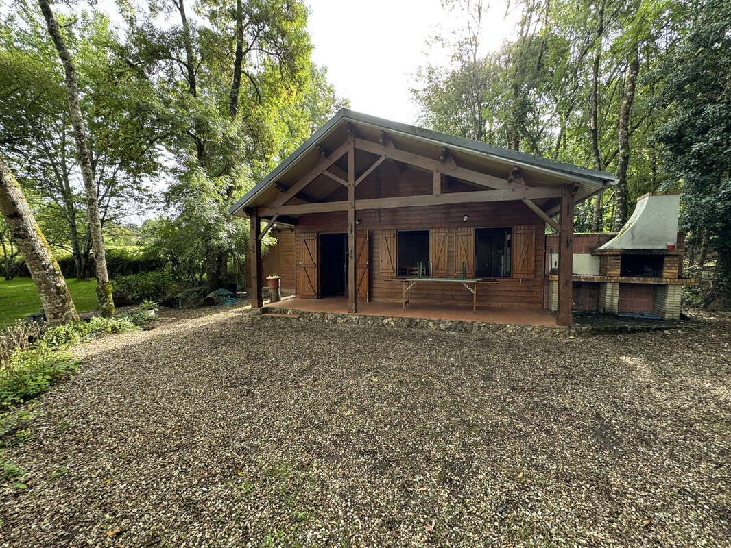 Terrain à CHAPELLE-VIVIERS