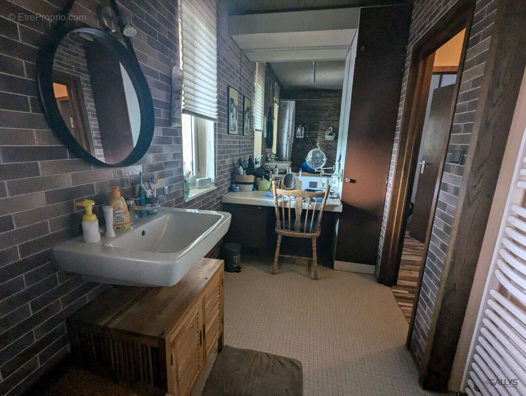 Maison à BOUZONVILLE