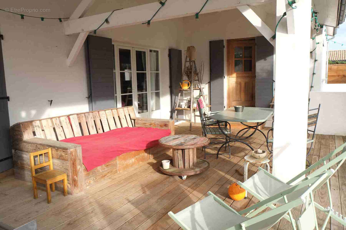 Maison à PUGNAC