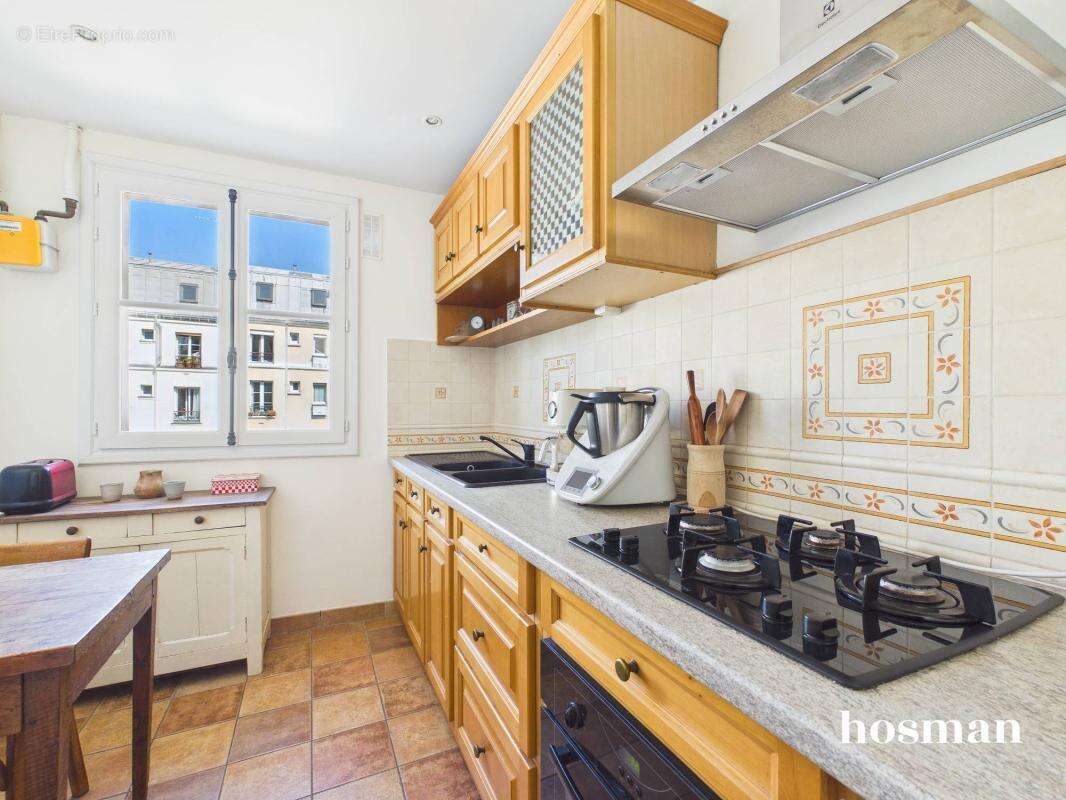Appartement à PARIS-19E