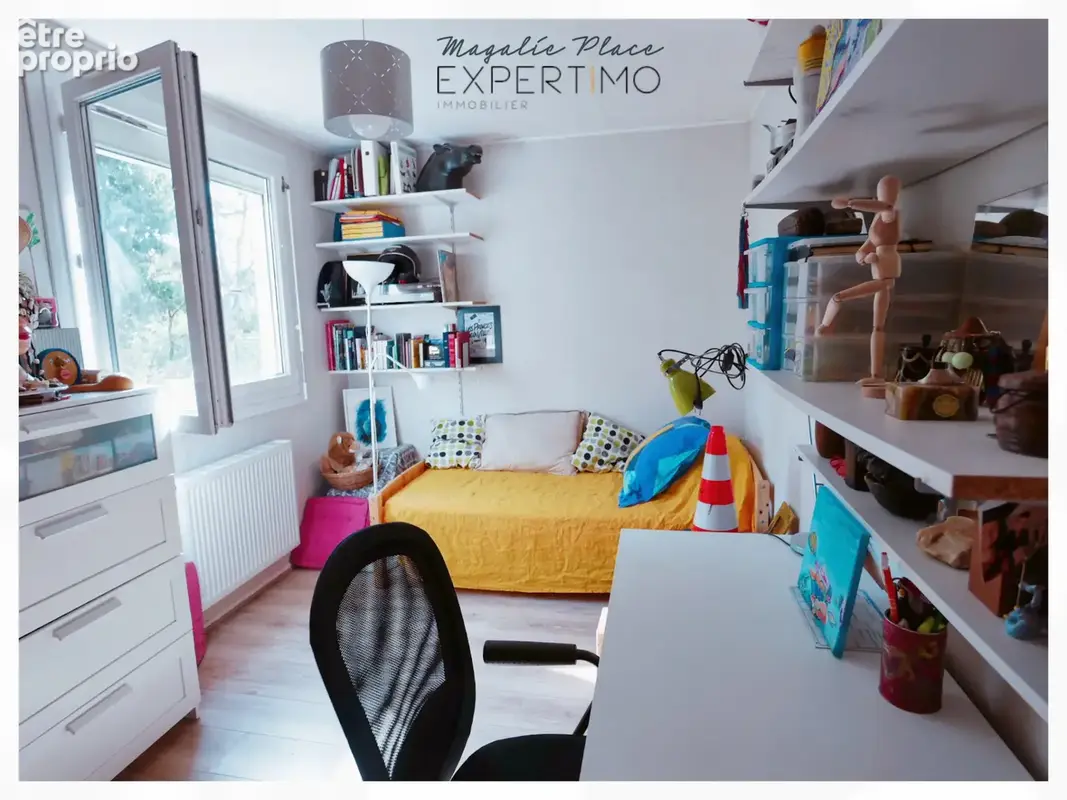 Appartement dans un environnement verdoyant calme avec cave et parking - photo 4