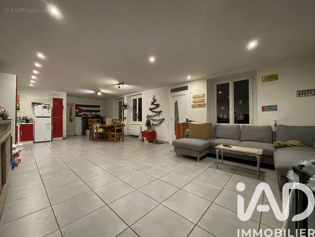 Photo 1 - Maison à QUINTIN