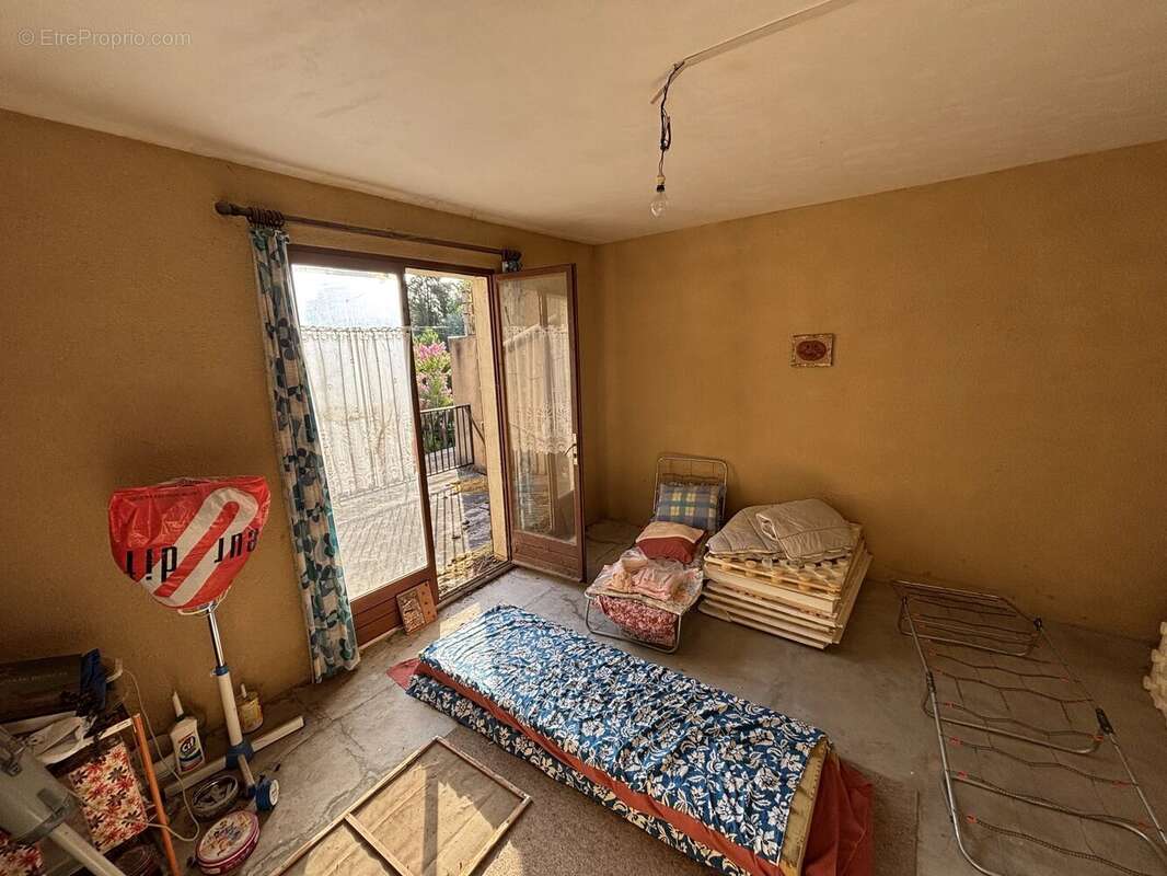 Maison 76 m² à Peyriac-Minervois  - photo 6