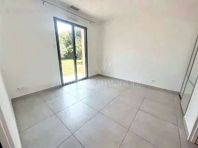 Maison à LANSARGUES