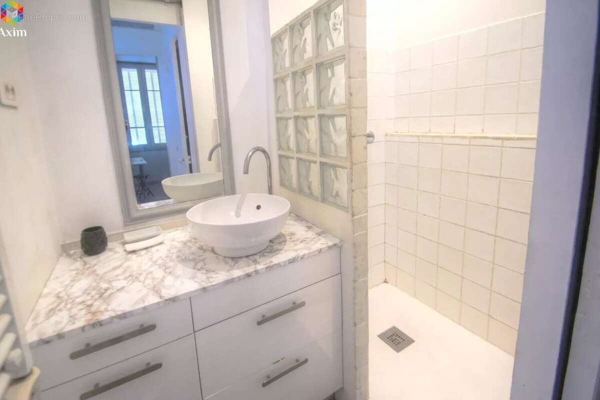 Appartement à SAINT-RAPHAEL