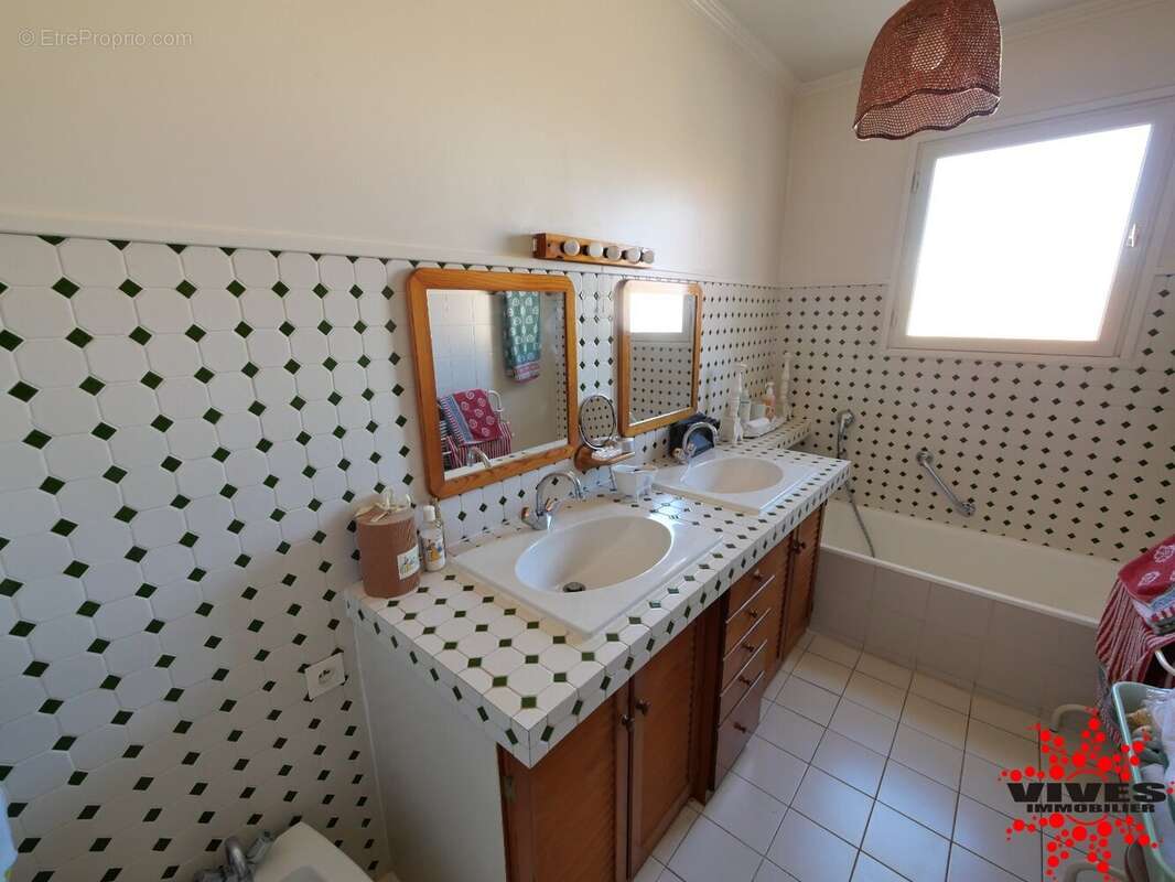 Maison à VALRAS-PLAGE