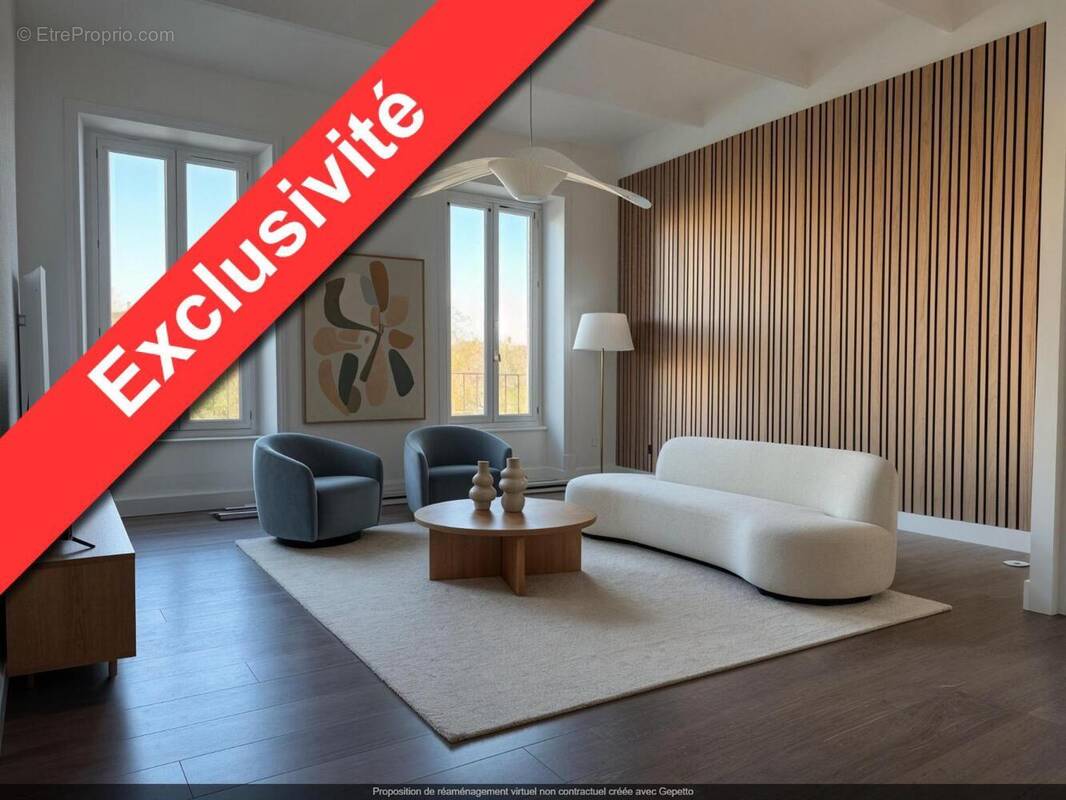   - Appartement à AUBENAS