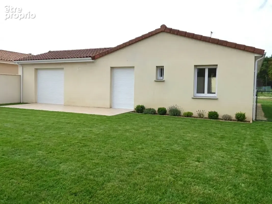 Maison à JAUNAY-CLAN